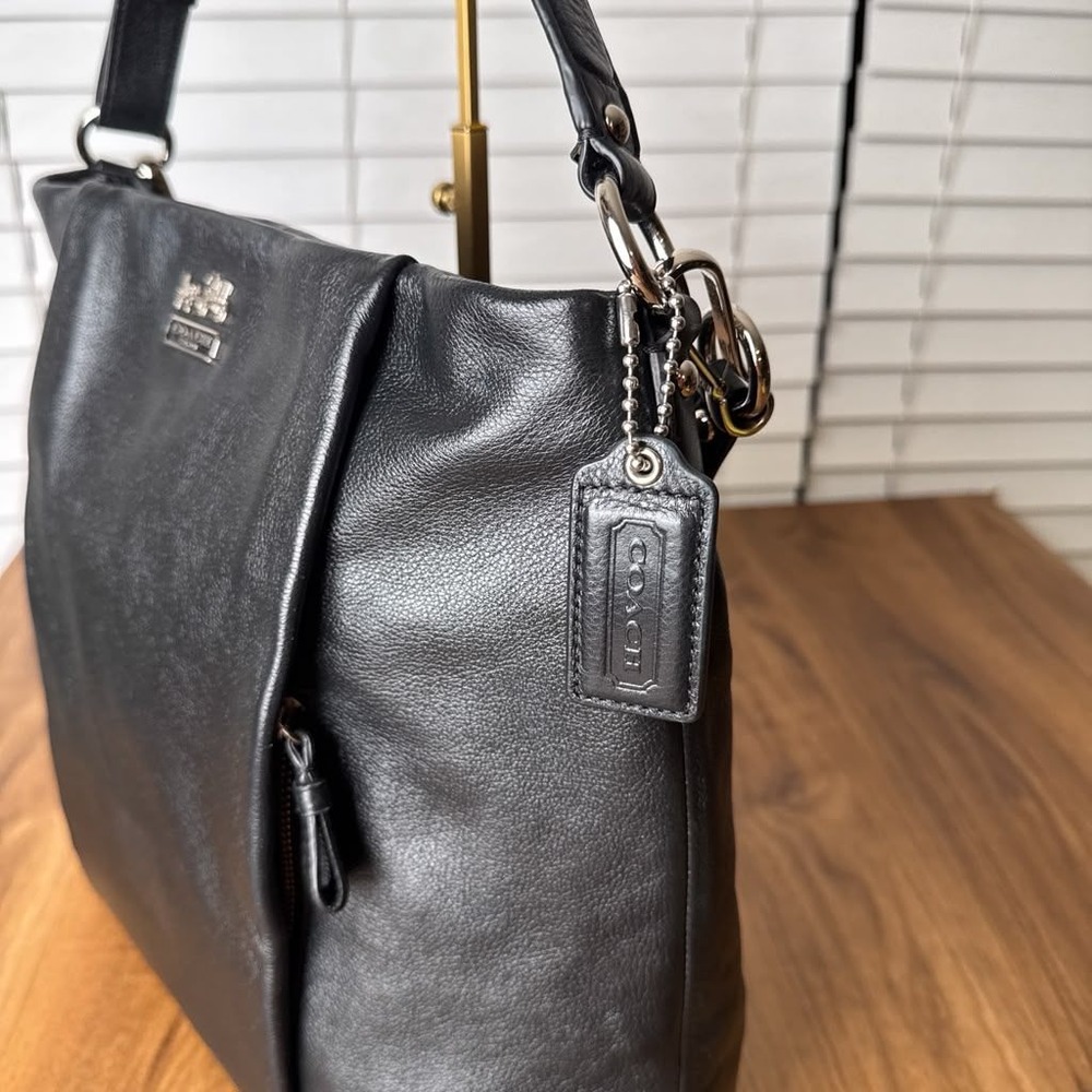 Coach Madison Isabelle Black Leather Hobo Shoulder Bag 21224 - Picture 9 of 16
